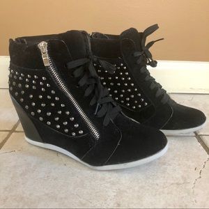 Studded Wedge Black Sneakers